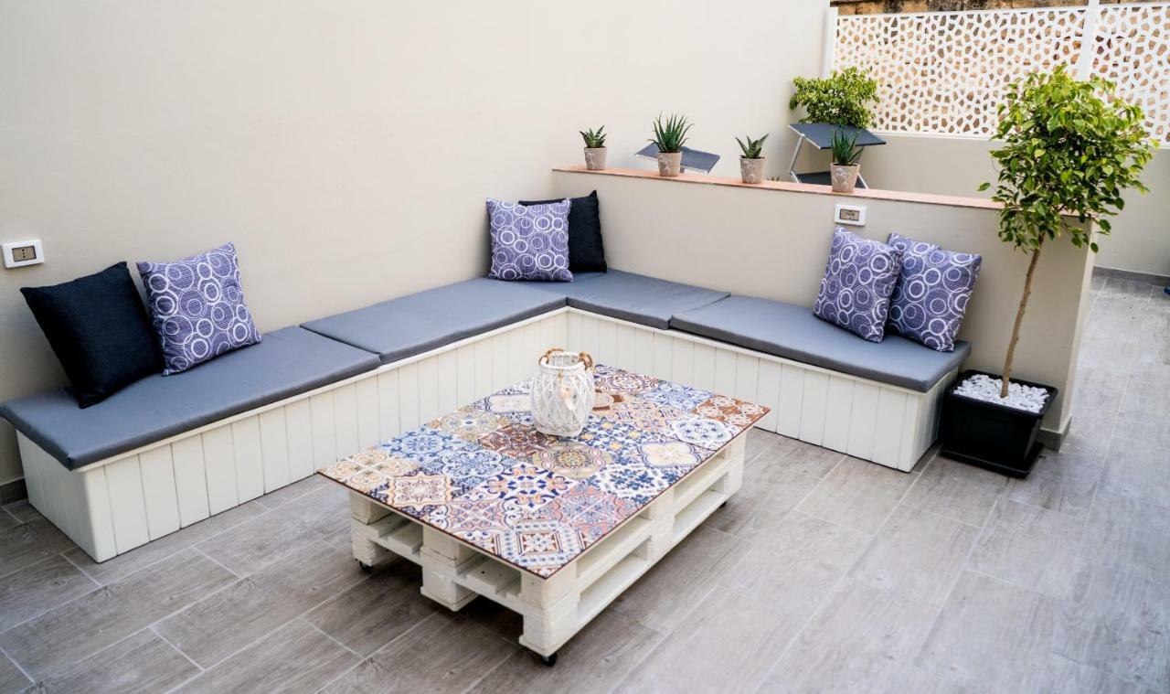 Macaria Apartments Trapani Eksteriør bilde